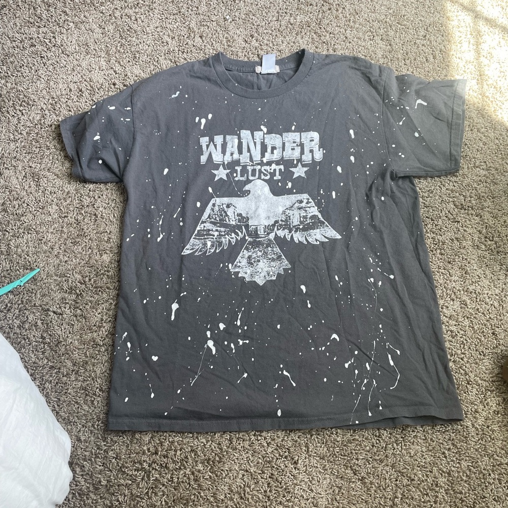 Small/medium altered estate T-shirt
